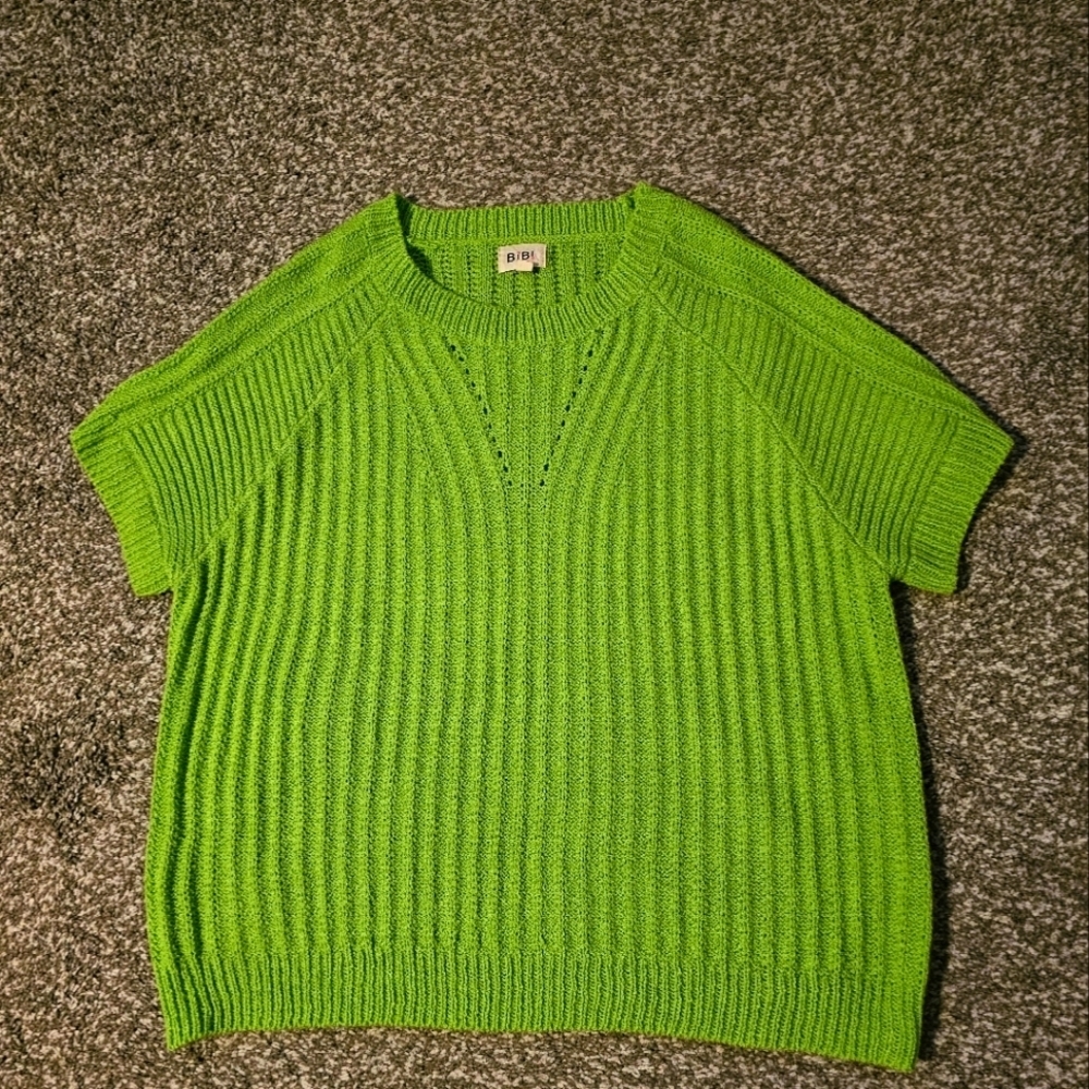 BiBi Women's Sweater sz medium